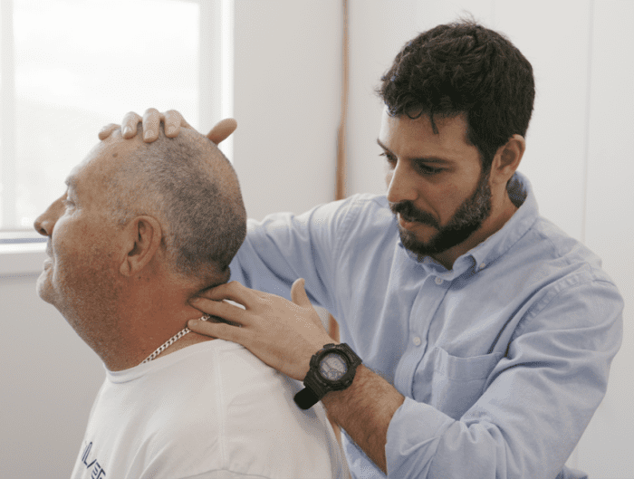 headache chiropractor